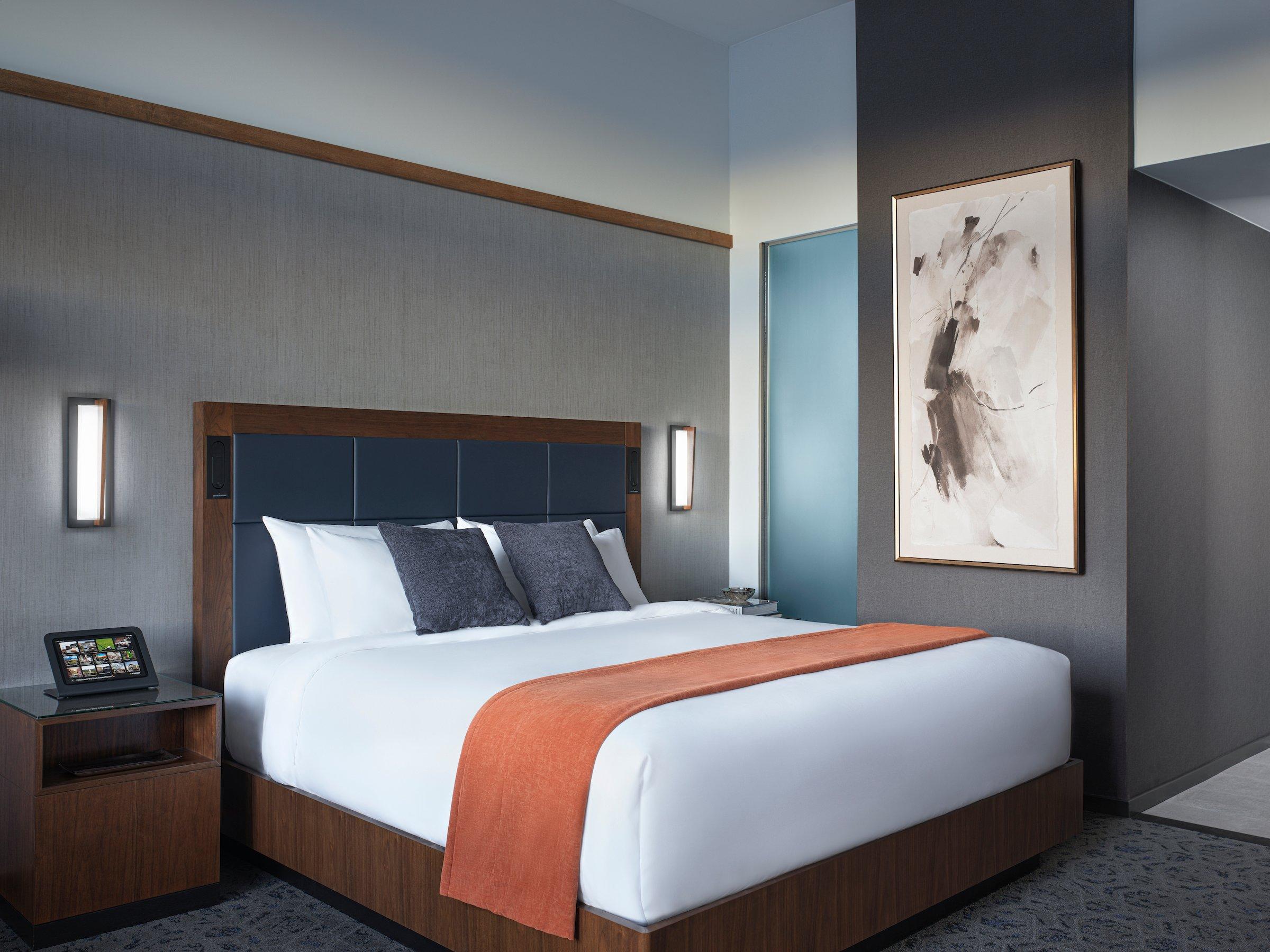 King room at Black Desert Resort
