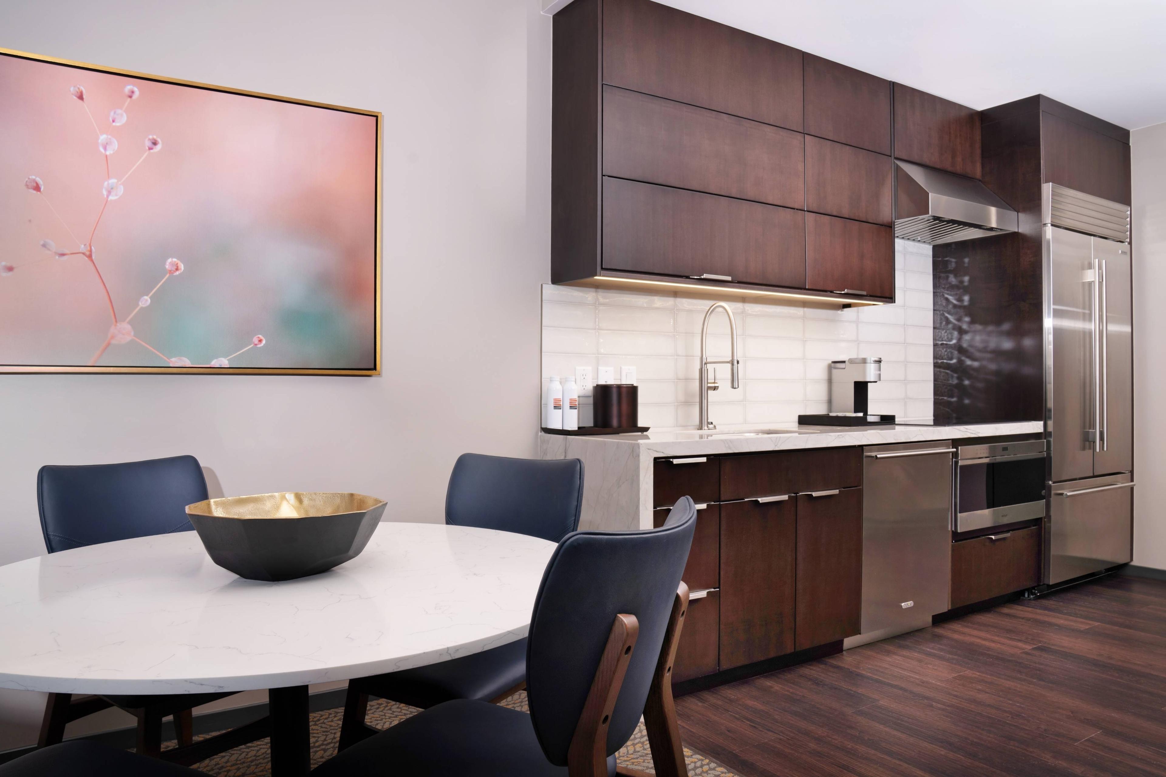 Terrace Studio 2Q kitchen